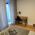 Bohema Praga Apartments, Metro Szwedzka, Near Old Town Apartment Warsaw