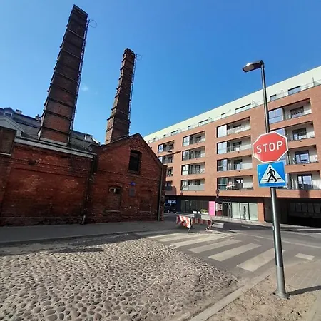 アパート Bohema Praga Apartments, Metro Szwedzka, Near Old Town ワルシャワ