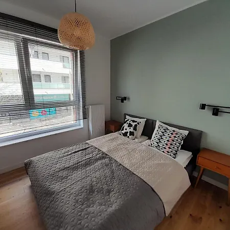 Bohema Praga Apartments, Metro Szwedzka, Near Old Town Apartamento