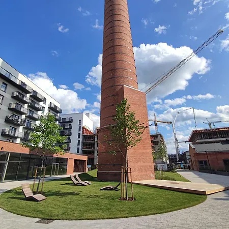 Bohema Praga Apartments, Metro Szwedzka, Near Old Town Daire Varşova