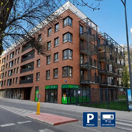 Bohema Praga Apartments, Metro Szwedzka, Near Old Town Varsóvia